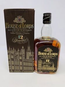 HOUSE OF LORDS 1980'S - 12 YEAR OLD DELUX BLENDED WHISKY